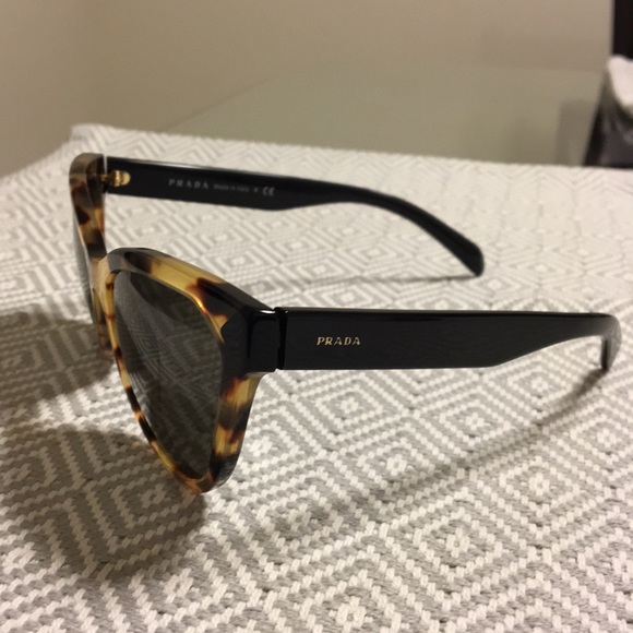 Prada Sunglasses main image 6